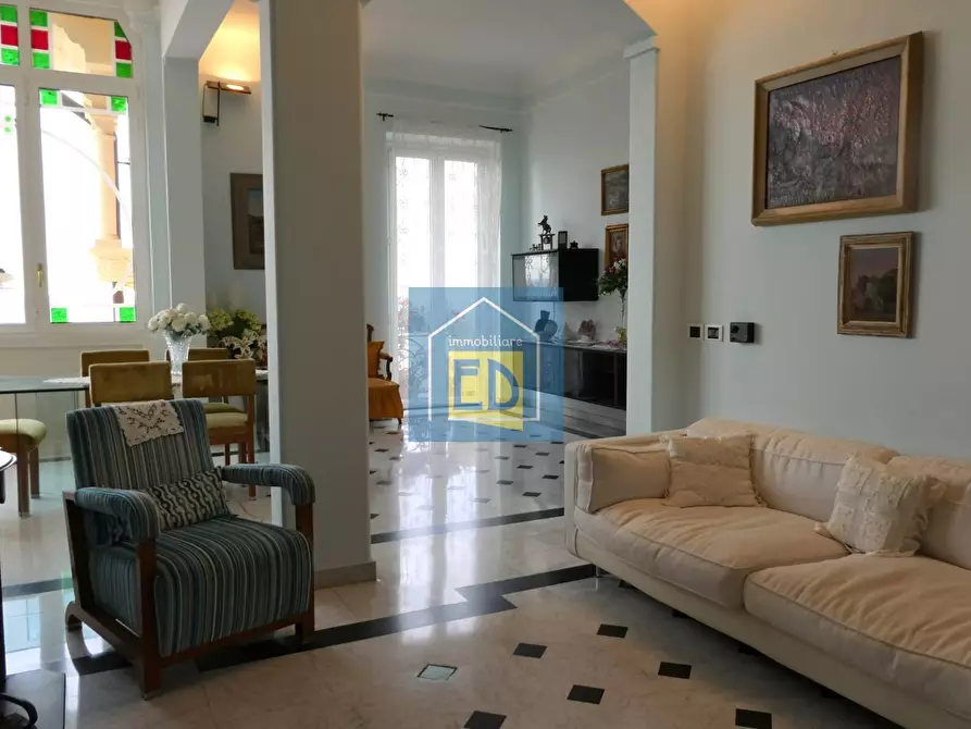 Immagine 8 di Appartamento in vendita  a Savona