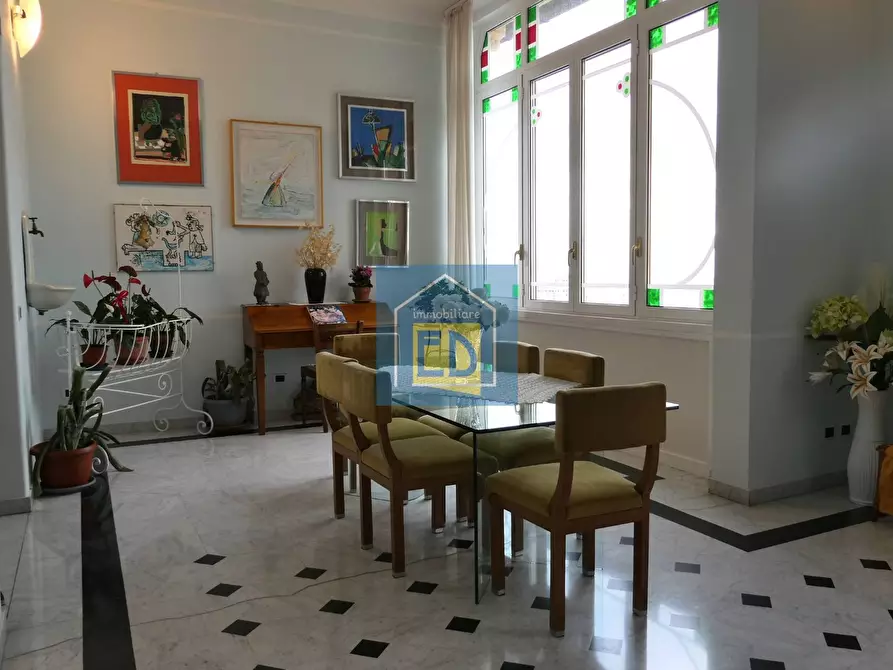 Immagine 9 di Appartamento in vendita  a Savona