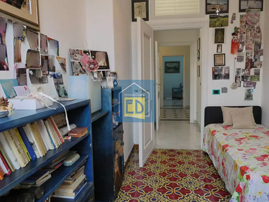 Immagine 32 di Appartamento in vendita  a Savona