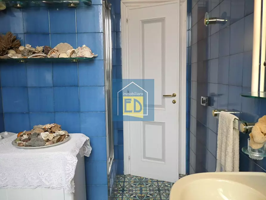 Immagine 37 di Appartamento in vendita  a Savona