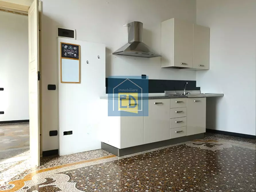 Immagine 14 di Appartamento   in Via Famagosta 21 a Savona