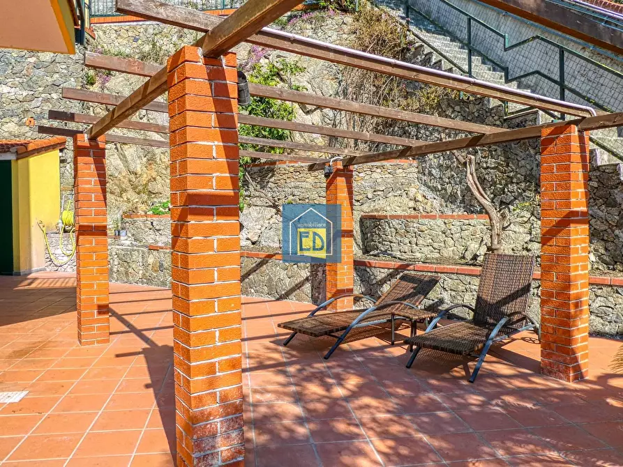Immagine 6 di Appartamento in vendita  in Via Poggio dell'orizzonte a Albissola Marina