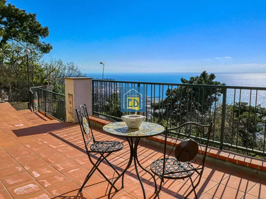 Immagine 15 di Appartamento in vendita  in Via Poggio dell'orizzonte a Albissola Marina