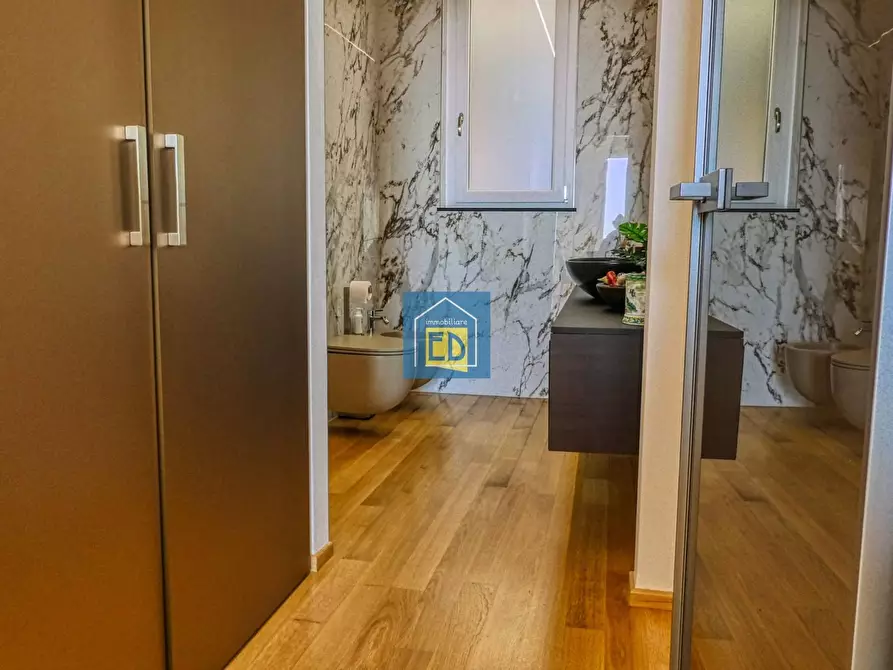 Immagine 23 di Appartamento in vendita  in Via Poggio dell'orizzonte a Albissola Marina