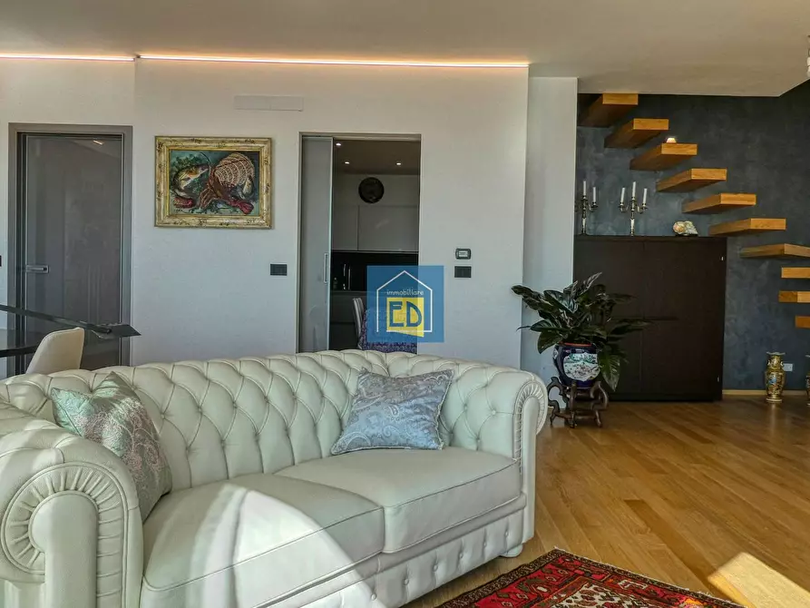 Immagine 37 di Appartamento in vendita  in Via Poggio dell'orizzonte a Albissola Marina