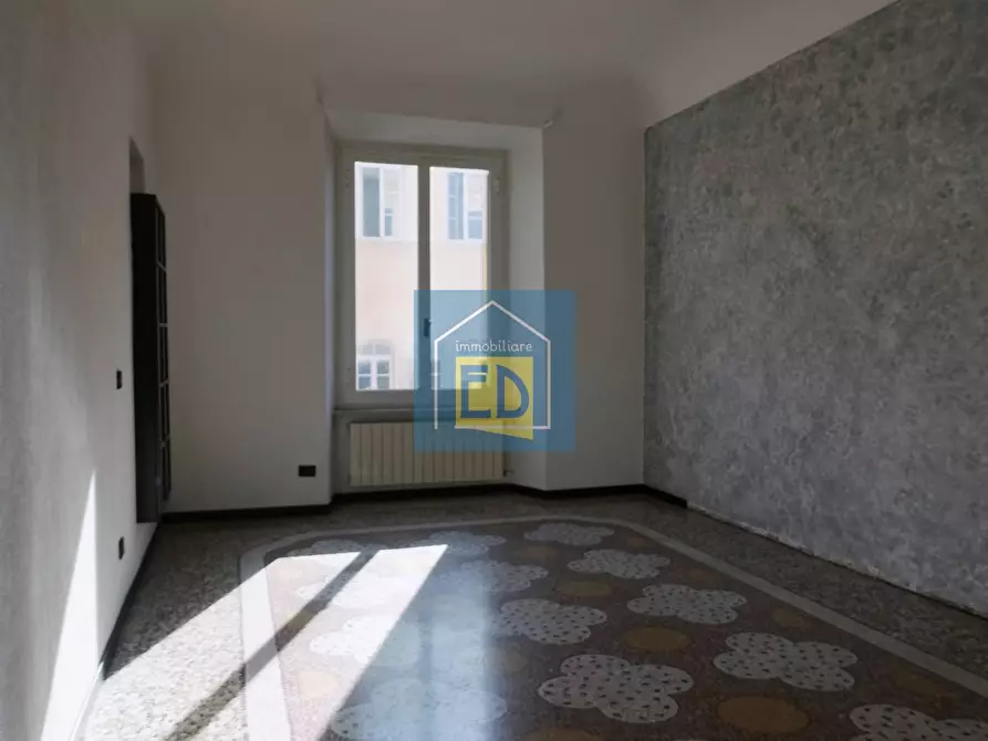 Immagine 28 di Appartamento in vendita  in Piazza Sisto IV 1 a Savona