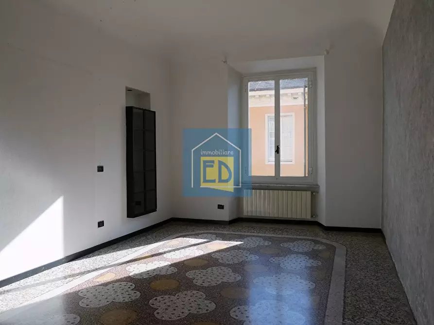 Immagine 29 di Appartamento in vendita  in Piazza Sisto IV 1 a Savona