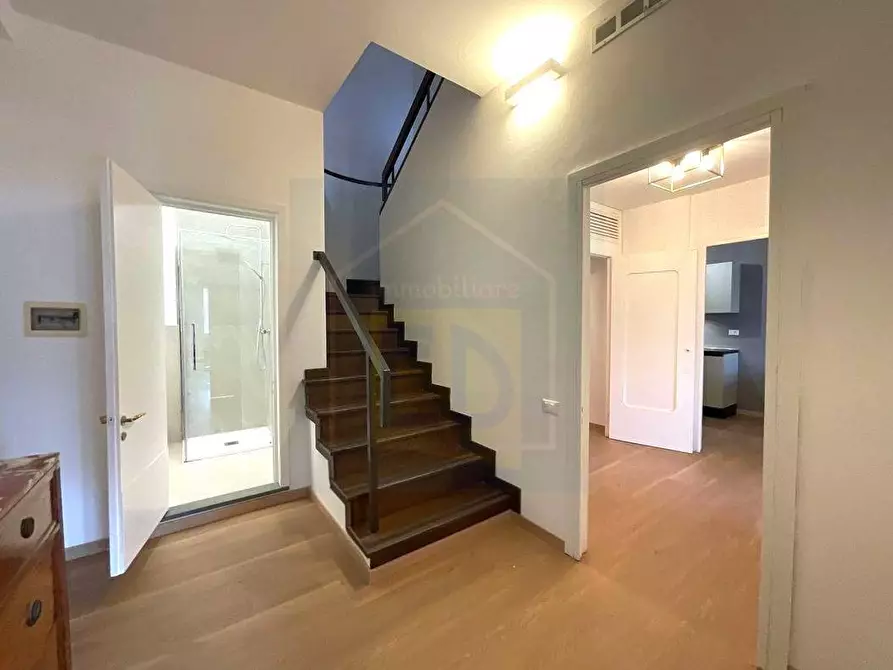 Immagine 5 di Appartamento in affitto  in Piazza Armando Diaz a Savona