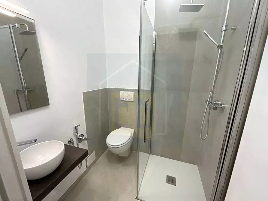 Immagine 6 di Appartamento in affitto  in Piazza Armando Diaz a Savona