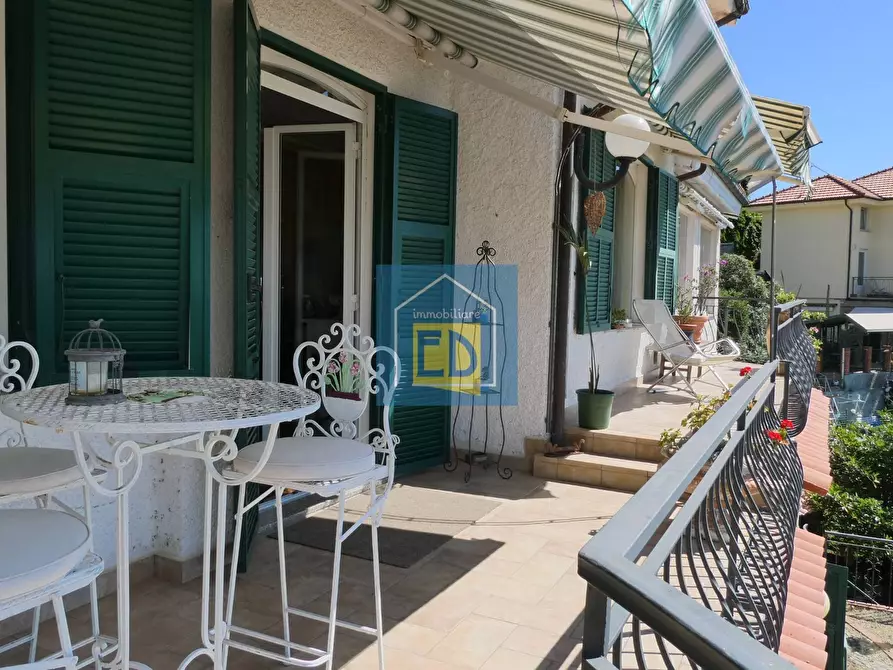 Immagine 2 di Villa in vendita  in Via Poggio dell'Orizzonte 65 a Albissola Marina