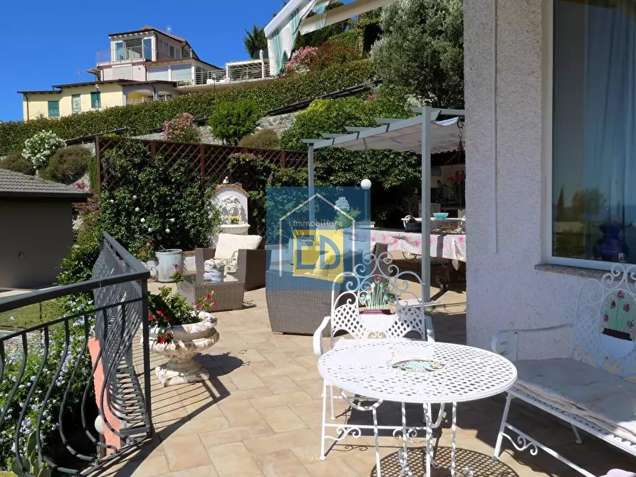 Immagine 3 di Villa in vendita  in Via Poggio dell'Orizzonte 65 a Albissola Marina