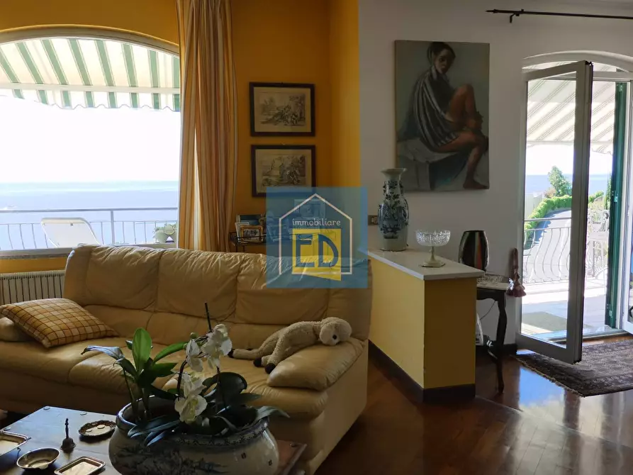 Immagine 17 di Villa in vendita  in Via Poggio dell'Orizzonte 65 a Albissola Marina