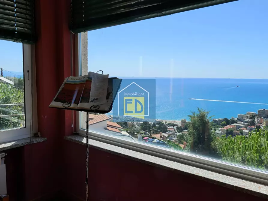 Immagine 23 di Villa in vendita  in Via Poggio dell'Orizzonte 65 a Albissola Marina