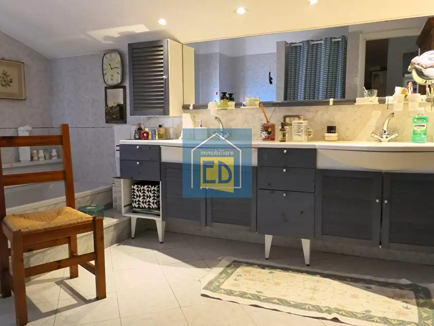 Immagine 34 di Villa in vendita  in Via Poggio dell'Orizzonte 65 a Albissola Marina