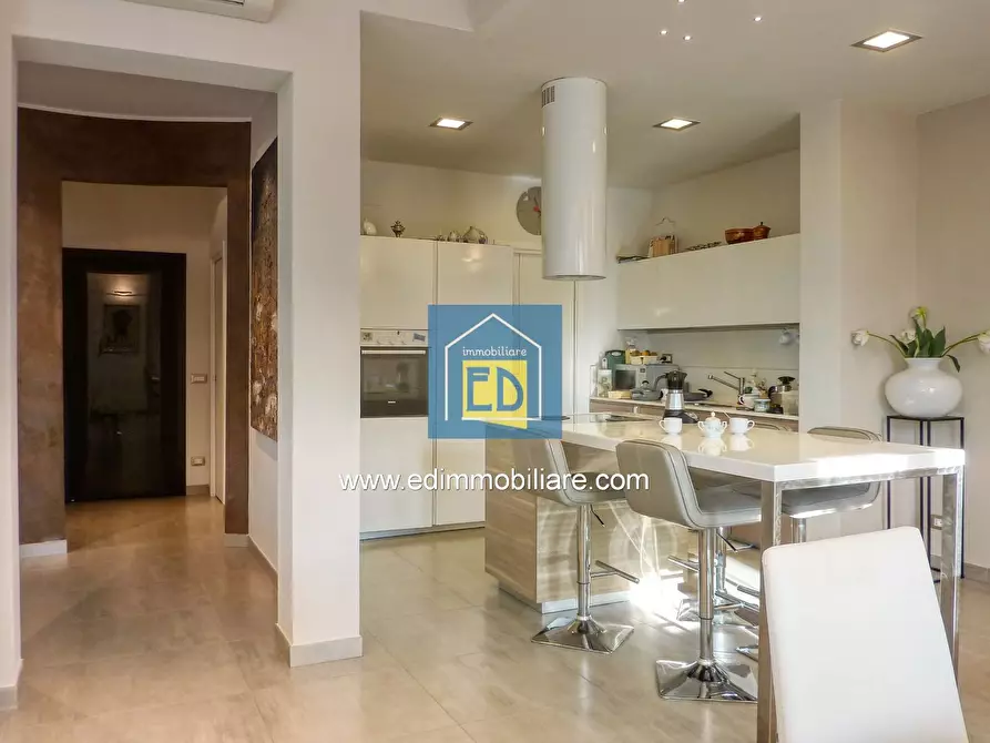 Immagine 4 di Appartamento in affitto  in Corso Colombo 10 a Savona