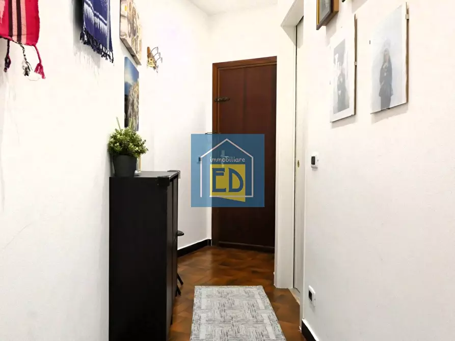 Immagine 2 di Appartamento in vendita  in Via Rusca 53 a Savona