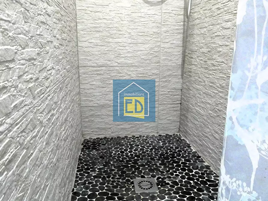 Immagine 10 di Appartamento in vendita  in Via Rusca 53 a Savona