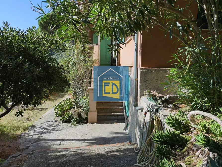 Immagine 28 di Villa in vendita  in Via Magazzeno a Bergeggi