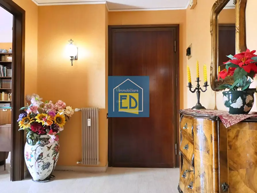 Immagine 2 di Appartamento in vendita  in Via Privata Sambolino 5 a Savona