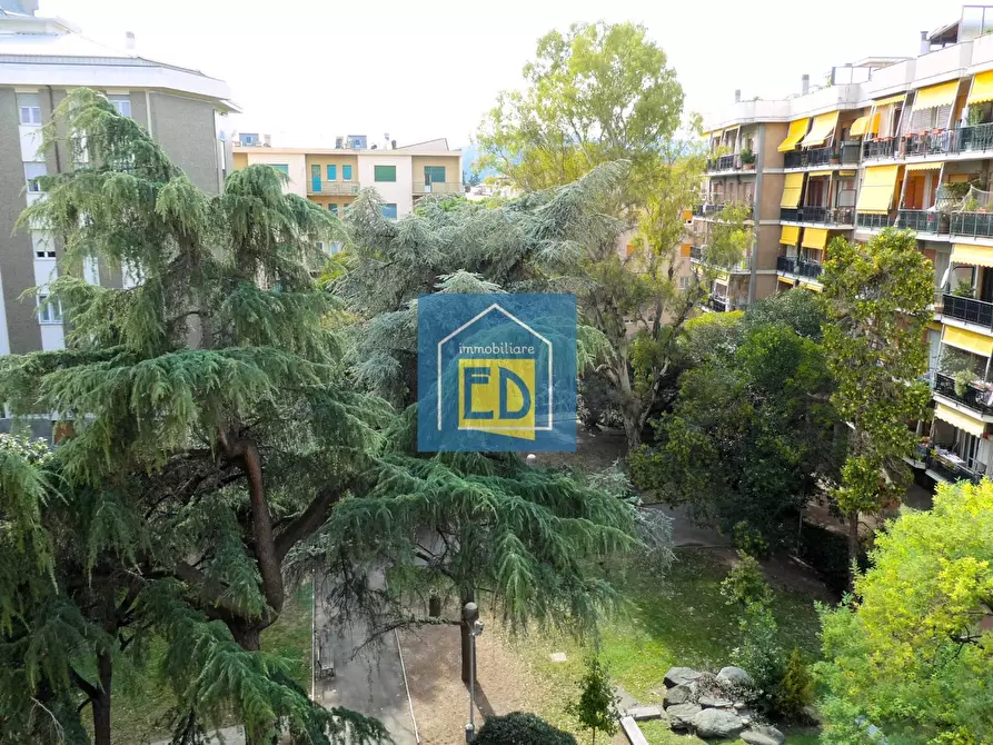 Immagine 10 di Appartamento in vendita  in Via Privata Sambolino 5 a Savona