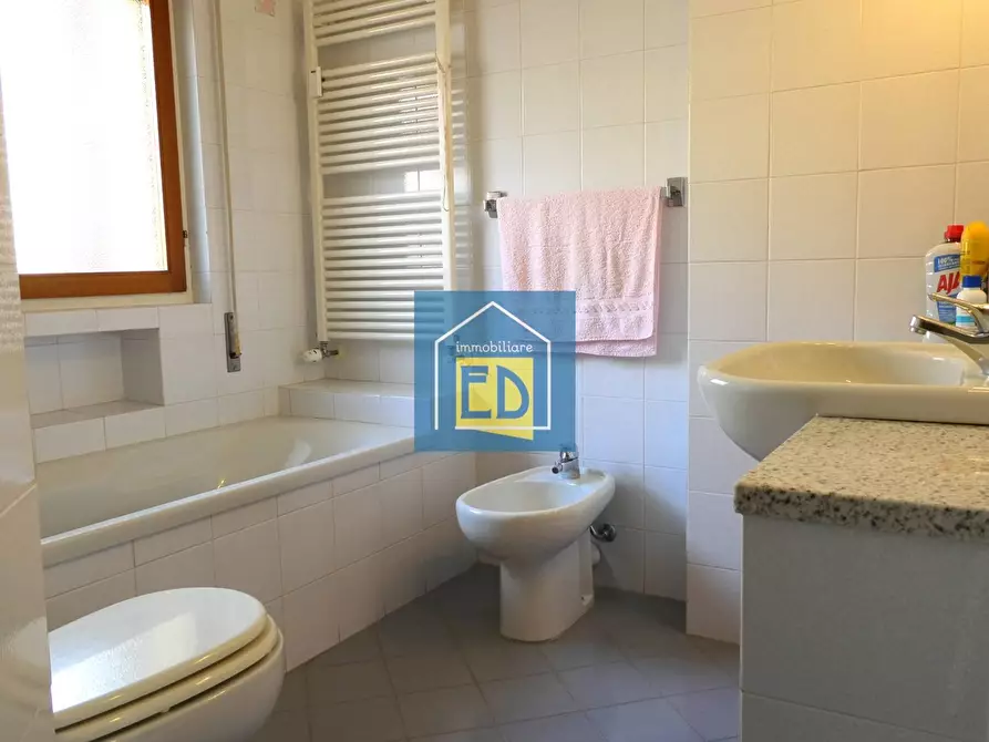 Immagine 33 di Appartamento in vendita  in Via Privata Sambolino 5 a Savona