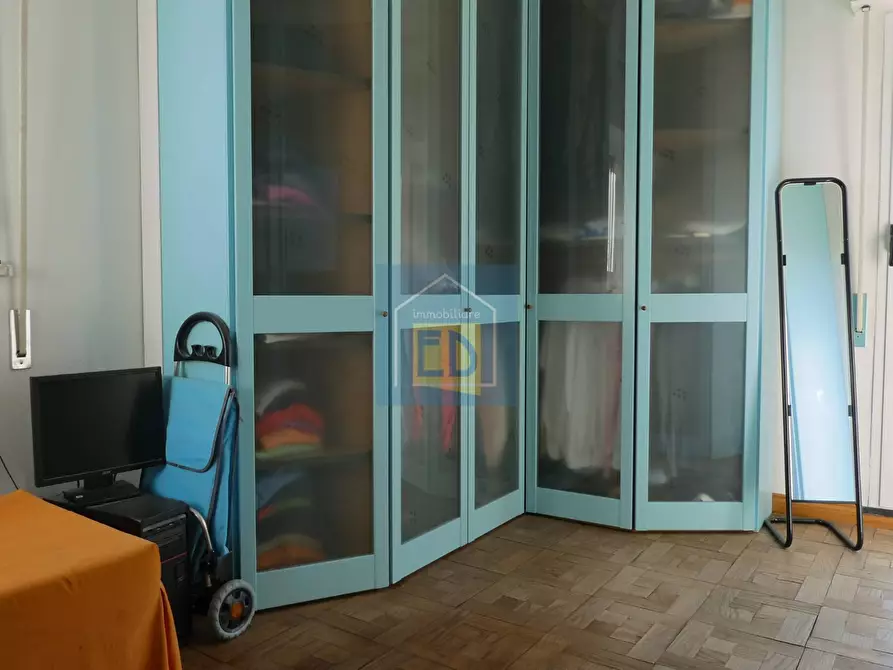 Immagine 23 di Appartamento in vendita  in Via Pietro Giuria 1 a Savona