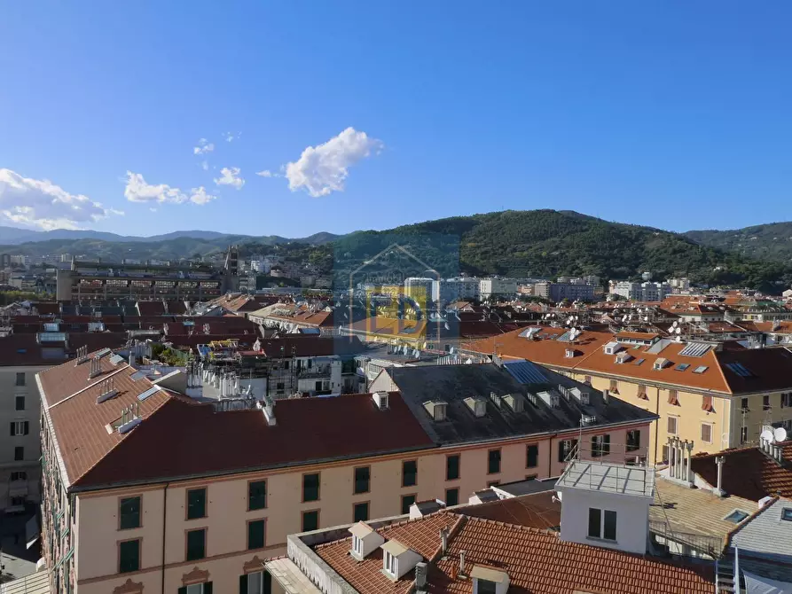 Immagine 30 di Appartamento in vendita  in Via Pietro Giuria 1 a Savona