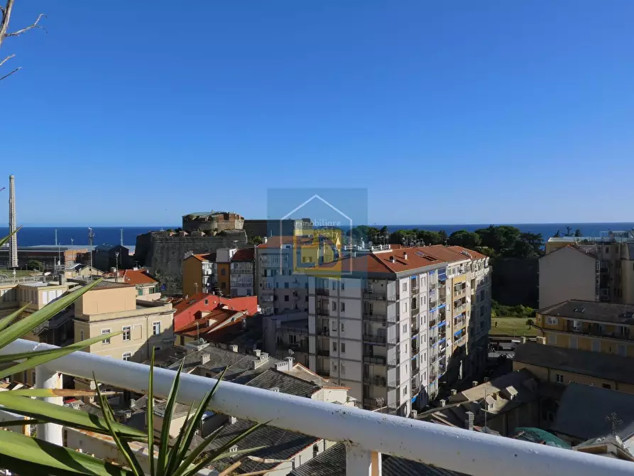 Immagine 32 di Appartamento in vendita  in Via Pietro Giuria 1 a Savona