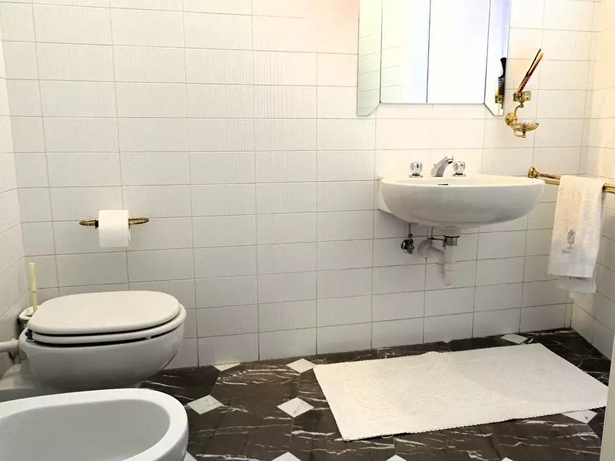 Immagine 16 di Villa in vendita  in Via Ademaro De Mari a Bergeggi