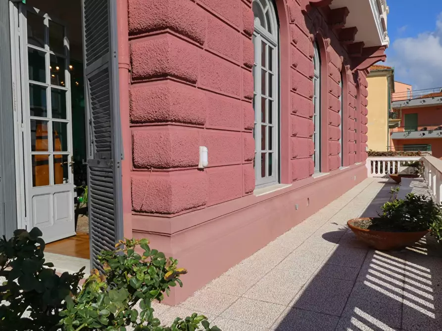 Immagine 38 di Villa in vendita  in Via Ademaro De Mari a Bergeggi