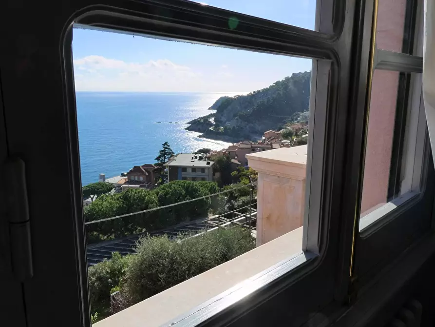 Immagine 74 di Villa in vendita  in Via Ademaro De Mari a Bergeggi