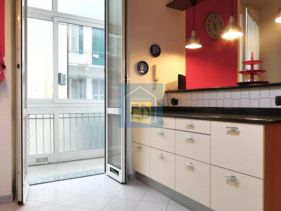 Immagine 20 di Appartamento in affitto  in Via Paolo Boselli a Savona