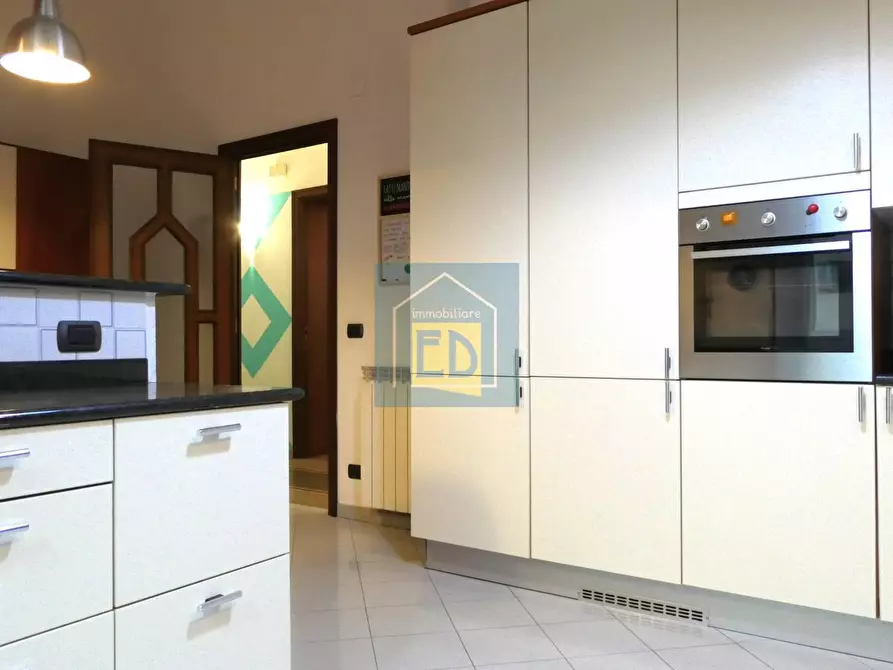 Immagine 22 di Appartamento in affitto  in Via Paolo Boselli a Savona