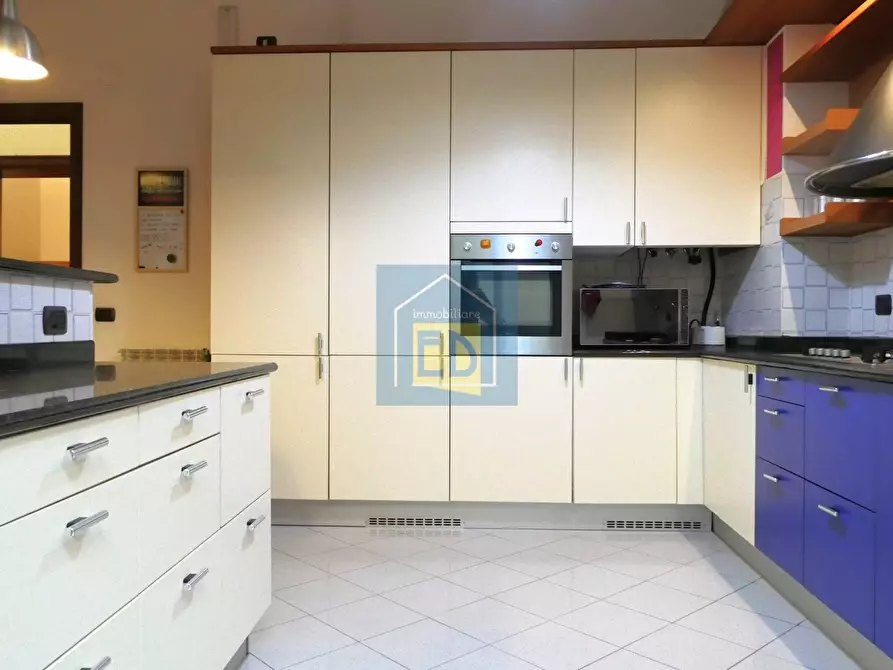 Immagine 23 di Appartamento in affitto  in Via Paolo Boselli a Savona