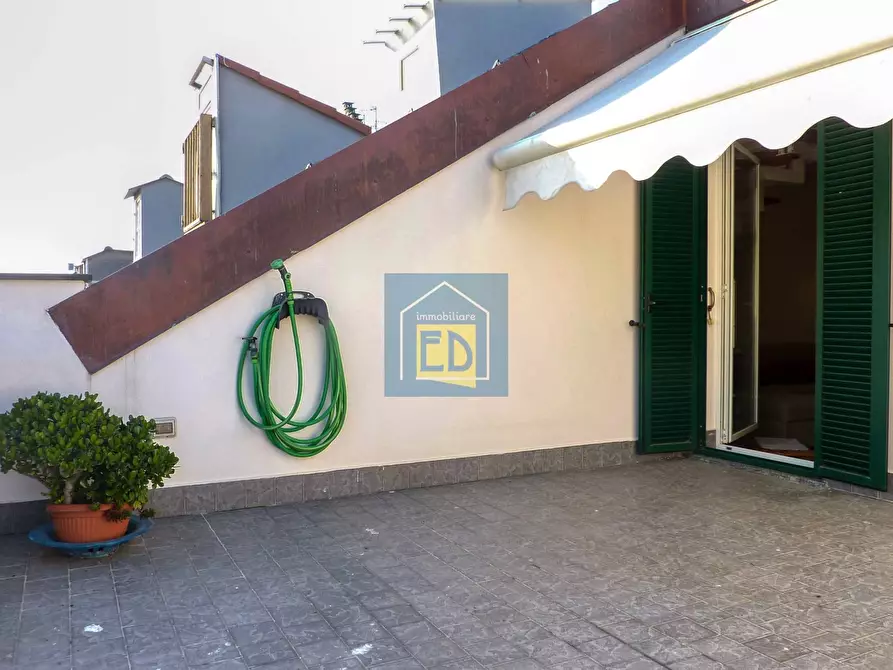 Immagine 5 di Appartamento in affitto  in Via Manzoni 2 a Savona