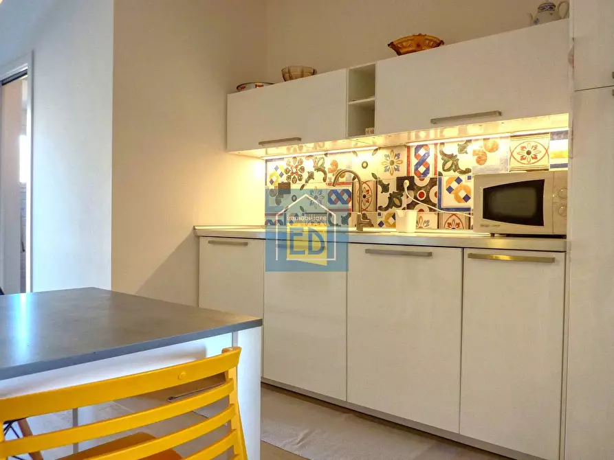 Immagine 12 di Appartamento in affitto  in Via Manzoni 2 a Savona