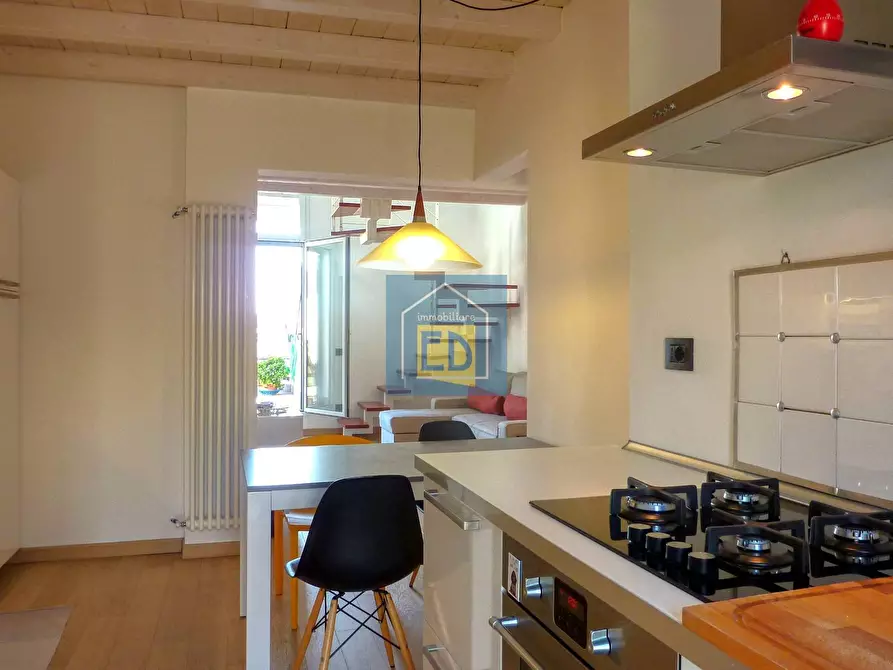 Immagine 15 di Appartamento in affitto  in Via Manzoni 2 a Savona