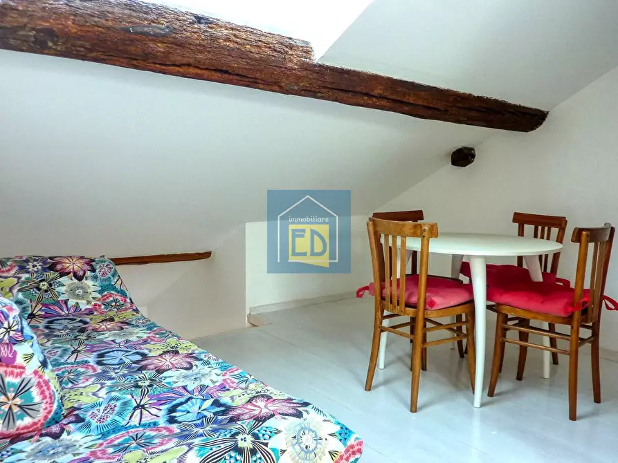 Immagine 28 di Appartamento in affitto  in Via Manzoni 2 a Savona