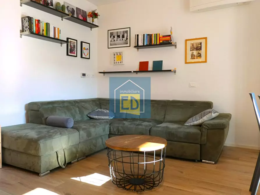 Immagine 15 di Appartamento in vendita  in Via Francesco Mignone 23 a Savona