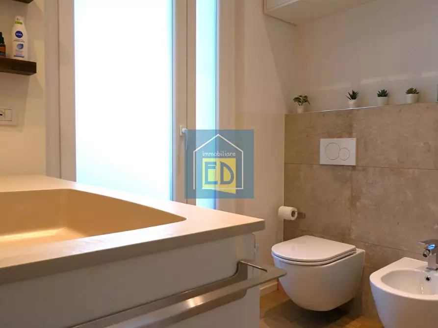 Immagine 22 di Appartamento in vendita  in Via Francesco Mignone 23 a Savona