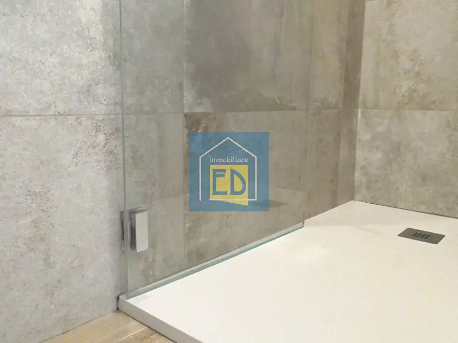 Immagine 27 di Appartamento in vendita  in Via Francesco Mignone 23 a Savona