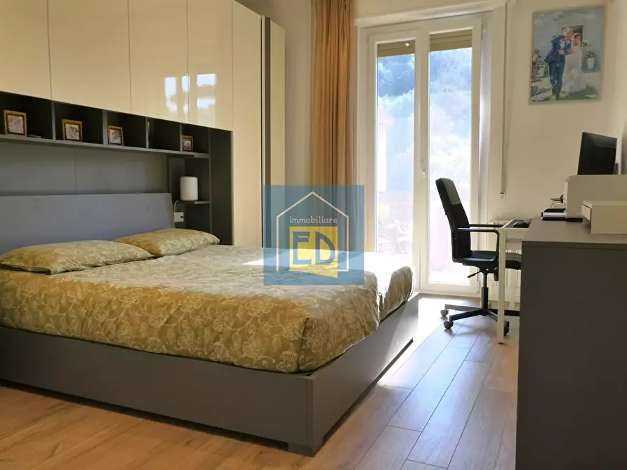 Immagine 28 di Appartamento in vendita  in Via Francesco Mignone 23 a Savona