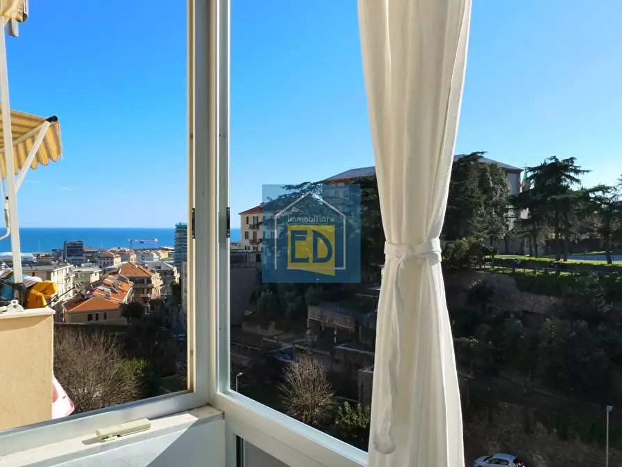 Immagine 12 di Appartamento in affitto  in Via Bonifacio del Vasto 15 a Savona