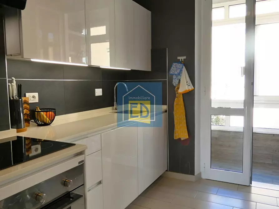 Immagine 14 di Appartamento in affitto  in Via Bonifacio del Vasto 15 a Savona