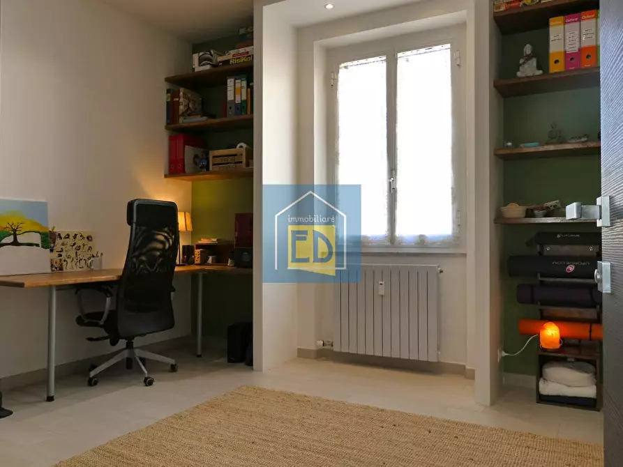 Immagine 30 di Appartamento in affitto  in Via Bonifacio del Vasto 15 a Savona