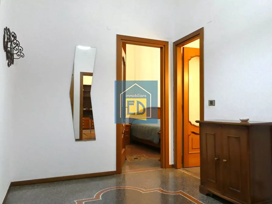 Immagine 4 di Appartamento in vendita  in Via F.lli Rosselli 4 a Savona