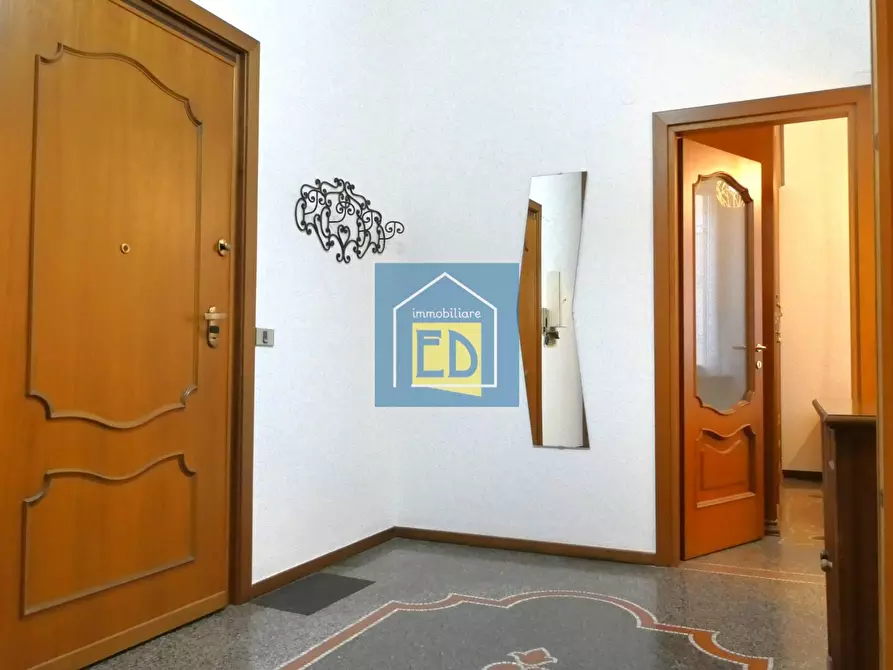 Immagine 5 di Appartamento in vendita  in Via F.lli Rosselli 4 a Savona