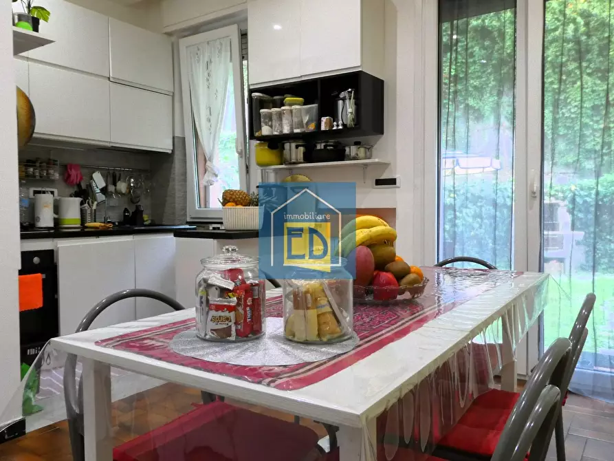Immagine 21 di Appartamento in vendita  in Via Rusca 53 a Savona