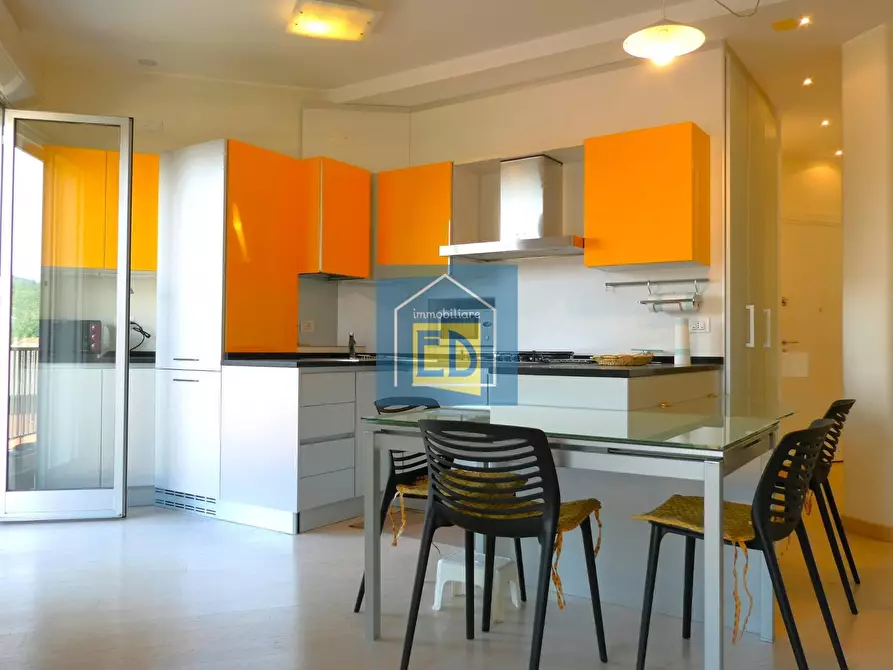 Immagine 7 di Appartamento in vendita  in Via del Collegio 36 a Carcare