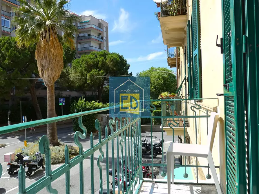 Immagine 25 di Appartamento in vendita  in Via delle Trincee 2 a Savona